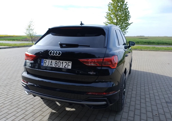 Audi Q3 cena 128500 przebieg: 38000, rok produkcji 2020 z Jarosław małe 67